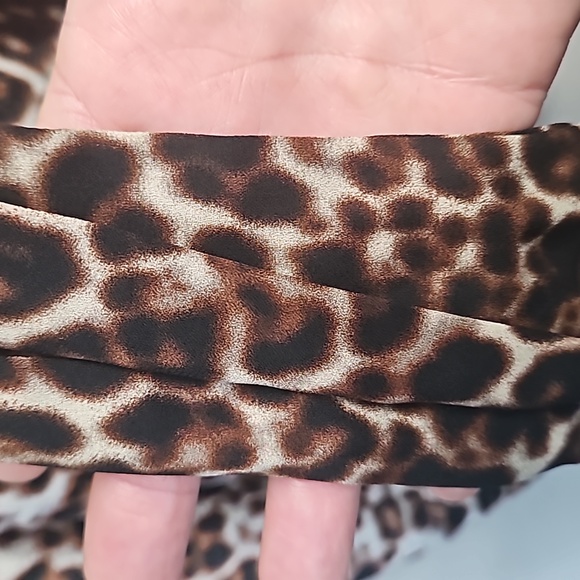 Charter Club Velvet Leopard Print Blouse Sz M NWT - Picture 6 of 7